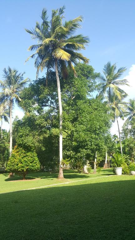 Villa Dewasiri Unawatuna Exterior foto