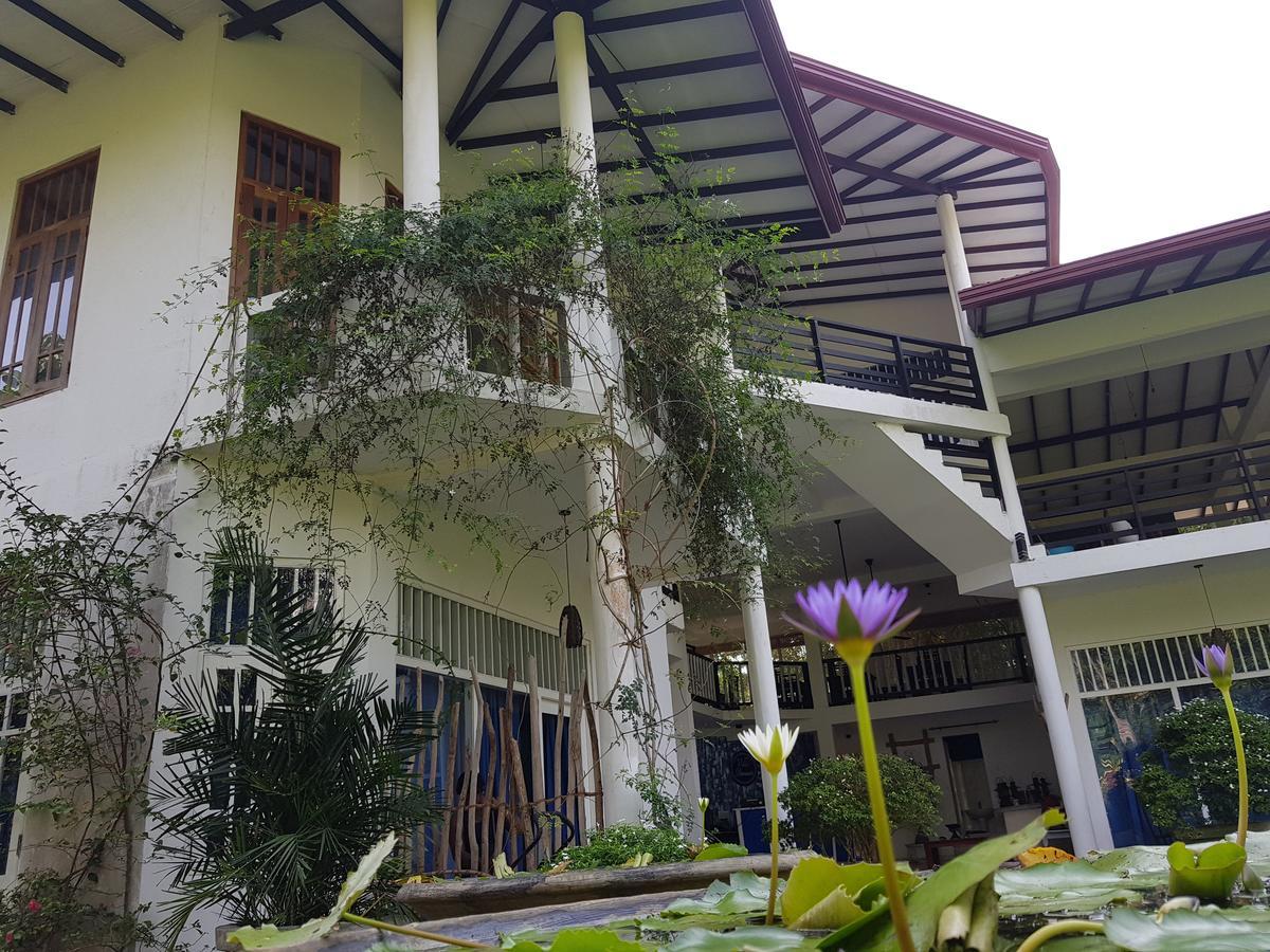 Villa Dewasiri Unawatuna Exterior foto